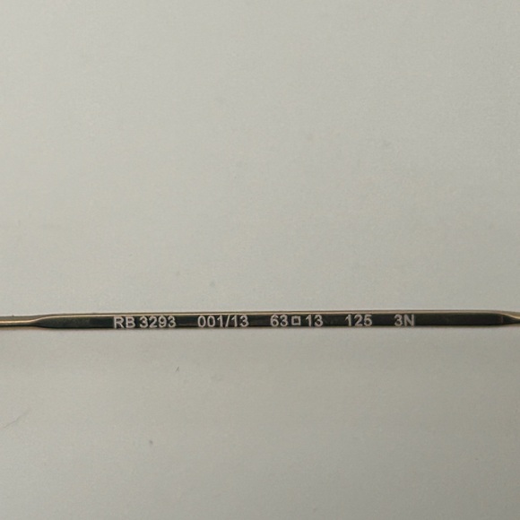 Ray Ban Aviator Gold Frame Sunglasses - Picture 6 of 10